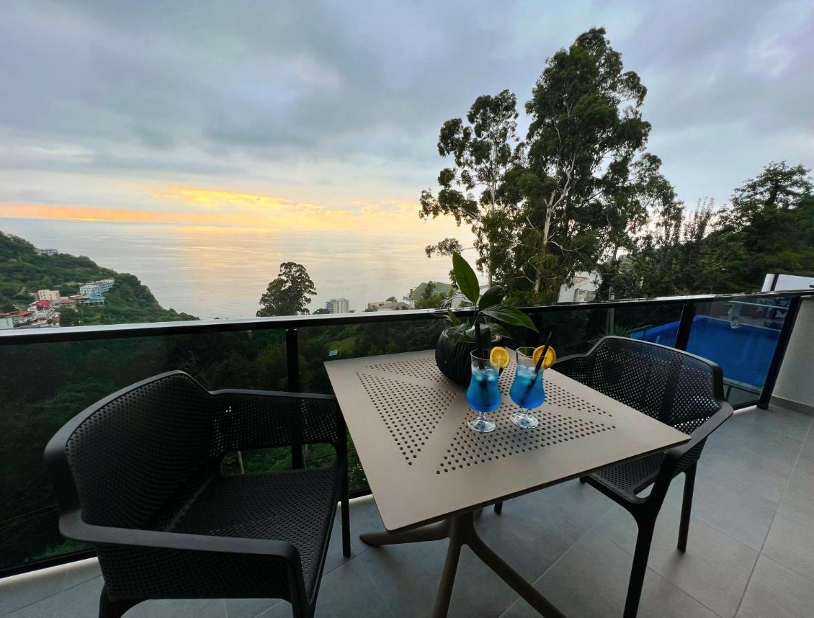 Villa Deluxe Kvariati Εξωτερικό φωτογραφία